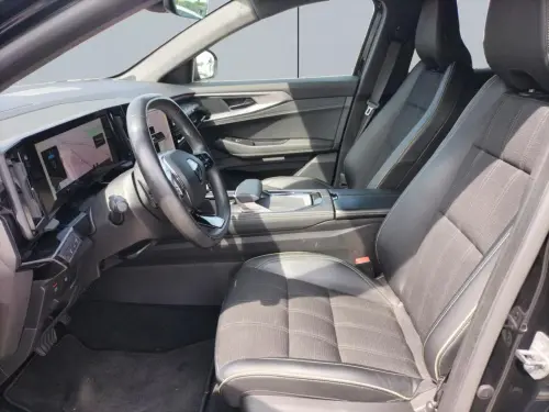 Renault Austral E-Tech hybrid 200 Iconic - Photo 9