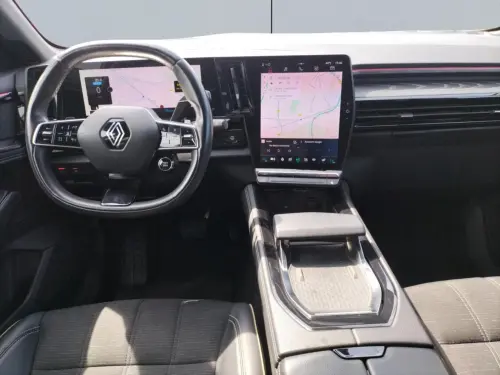 Renault Austral E-Tech hybrid 200 Iconic - Photo 11