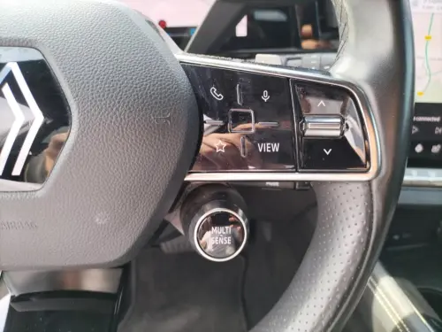 Renault Austral E-Tech hybrid 200 Iconic - Photo 21