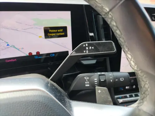 Renault Austral E-Tech hybrid 200 Iconic - Photo 23