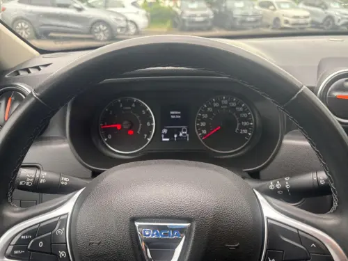 Dacia Duster ECO-G 100 4x2 SL Extreme - Photo 13