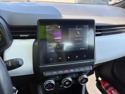 Renault Clio Clio E-Tech 140 - 21N Limited - Photo 20