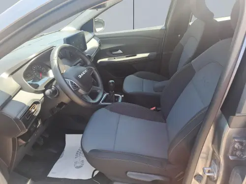 Dacia Sandero ECO-G 100 GSR2 Stepway Extreme + - Photo 9