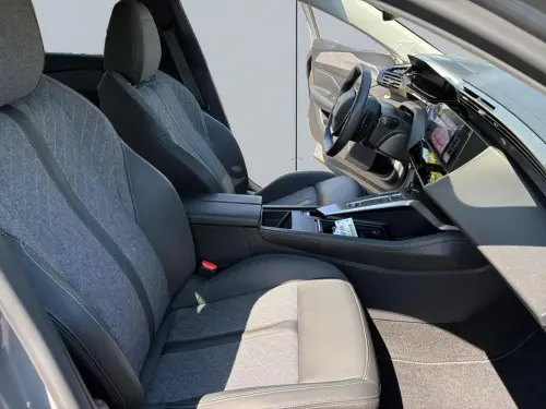 Peugeot 408 PureTech 130 ch S&S EAT8 Allure Pack - Photo 16