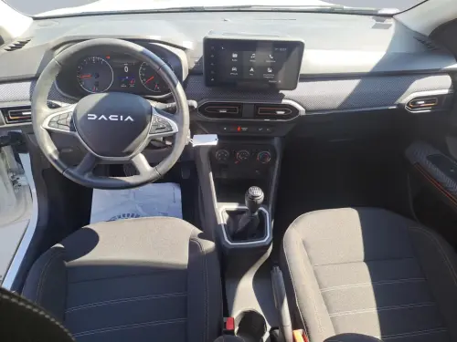 Dacia Sandero TCe 90 Stepway Expression - Photo 11