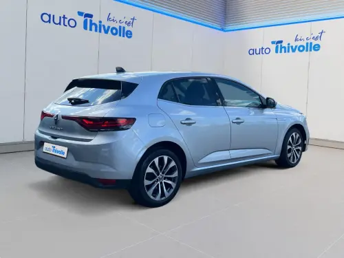 Renault Megane Megane IV Berline TCe 140 EDC Techno - Photo 4