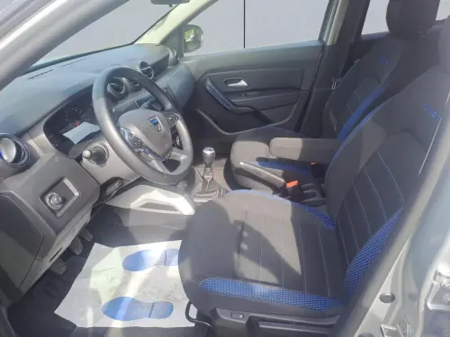 Dacia Duster Blue dCi 115 4x2 15 ans - Photo 9