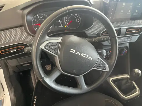 Dacia Sandero TCe 90 Stepway Expression - Photo 12