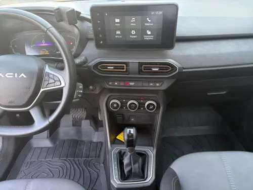 Dacia Jogger Hybrid 140 7 places Extreme - Photo 14