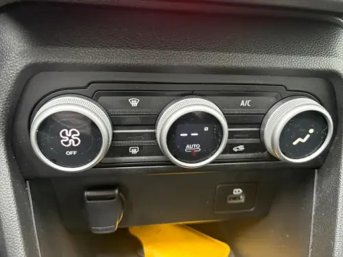 Dacia Jogger TCe 110 7 places Extreme + - Photo 23