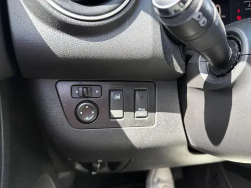 Dacia Spring Expression - Photo 31