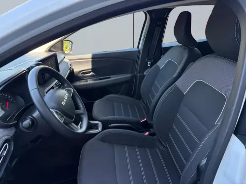 Dacia Sandero TCe 90 CVT Journey - Photo 9