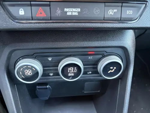 Dacia Sandero TCe 90 CVT Journey - Photo 22