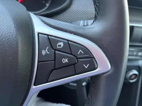 Dacia Sandero TCe 90 CVT Journey - Photo 25