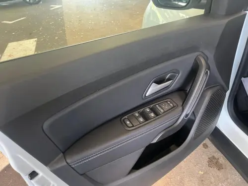 Dacia Duster ECO-G 100 4x2 Journey + - Photo 10