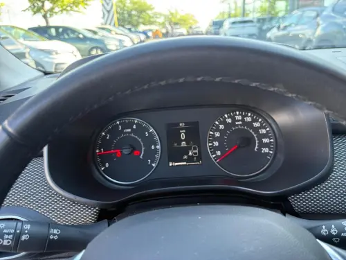 Dacia Sandero TCe 90 - 22B Confort - Photo 13
