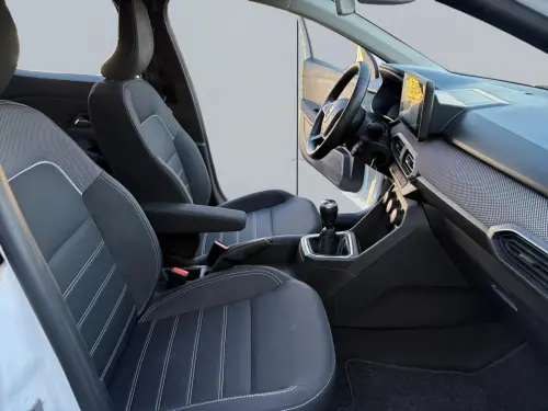 Dacia Sandero TCe 90 - 22B Confort - Photo 16