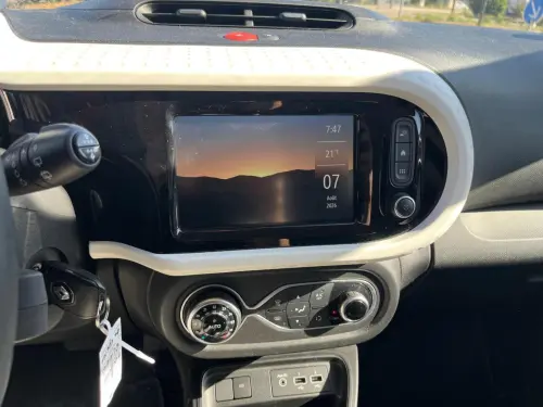 Renault Twingo E-Tech Twingo III E-Tech Equilibre - Photo 19