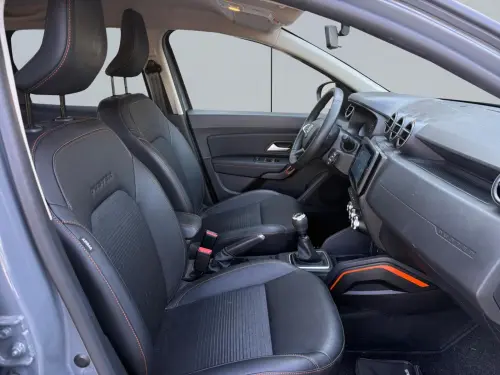 Dacia Duster ECO-G 100 4x2 SL Extreme - Photo 16