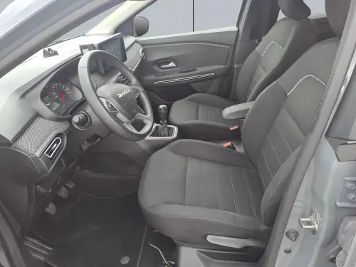 Dacia Jogger TCe 110 7 places Extreme + - Photo 9