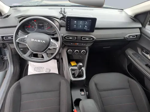 Dacia Jogger TCe 110 7 places Extreme + - Photo 11