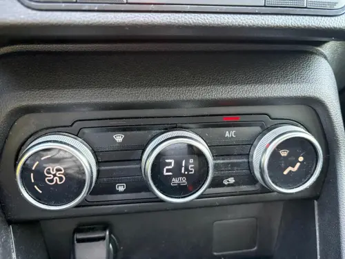 Dacia Sandero TCe 90 CVT Stepway Confort - Photo 21