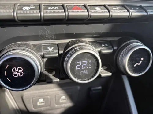 Dacia Duster TCe 150 4x2 EDC SL Mat Edition - Photo 25