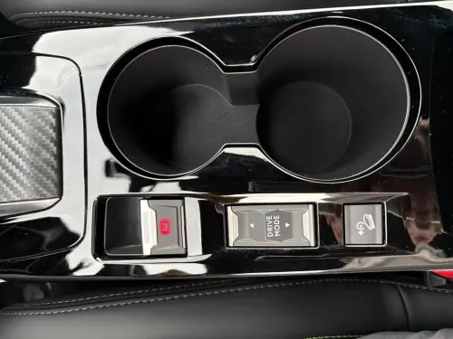 Peugeot 2008 Hybrid 136 e-DCS6 GT - Photo 25