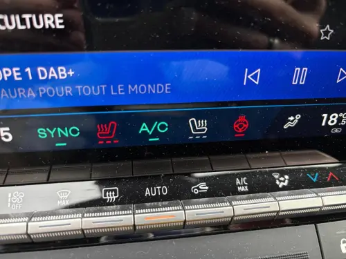 Renault Austral full hybrid E-Tech 200 ch Esprit Alpine - Photo 24