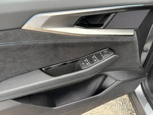 Renault Espace Espace full hybrid E-Tech 200 ch 7pl Esprit Alpine - Photo 10