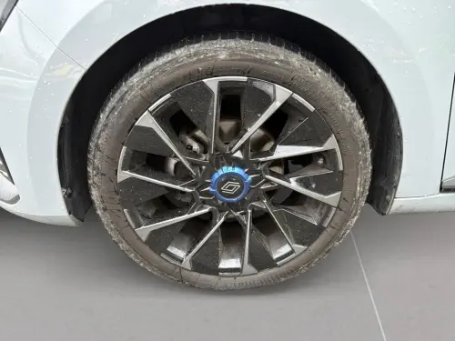 Renault Clio Clio TCe 90 ch GSR2 Esprit Alpine - Photo 8