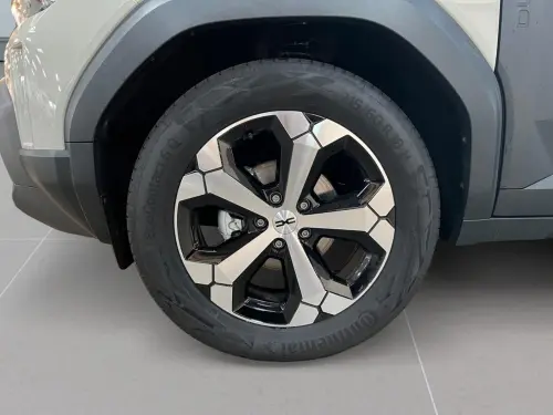 Dacia Duster Mild Hybrid 140 Journey - Photo 8