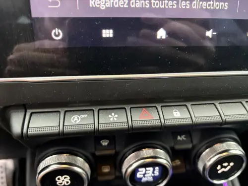 Renault Clio Clio TCe 90 ch GSR2 Esprit Alpine - Photo 21