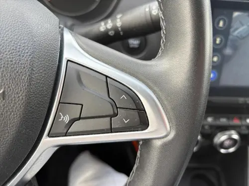 Dacia Duster ECO-G 100 4x2 SL Extreme - Photo 27