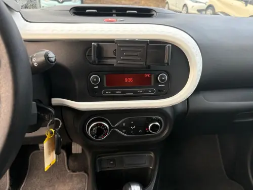 Renault Twingo E-Tech Twingo III E-Tech Authentic - Photo 14