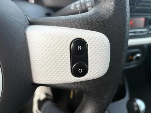 Renault Twingo E-Tech Twingo III E-Tech Authentic - Photo 25
