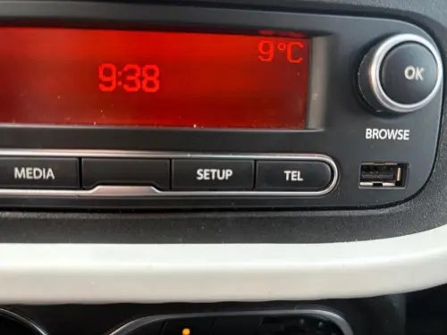 Renault Twingo E-Tech Twingo III E-Tech Authentic - Photo 34