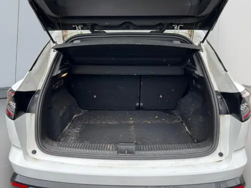 Renault Austral E-Tech hybrid 200 Techno - Photo 18