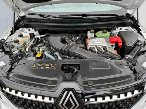 Renault Austral E-Tech hybrid 200 Techno - Photo 19