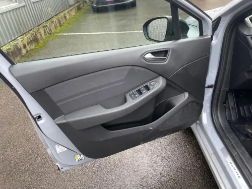 Renault Clio Clio E-Tech full hybrid 145 ch GSR2 Esprit Alpine - Photo 10