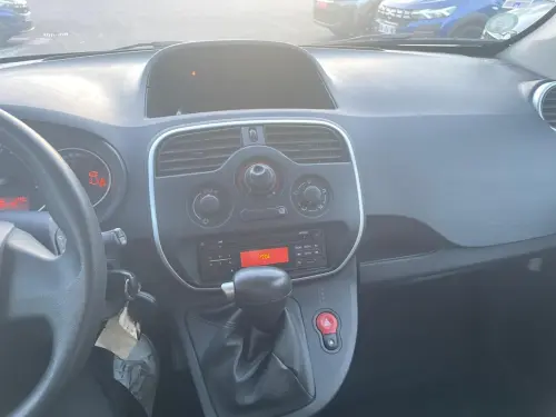 Renault Kangoo CONFORT-19 - Photo 19