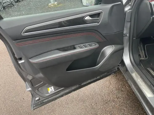 Renault Arkana E-Tech 145 - 21B R.S. Line - Photo 10