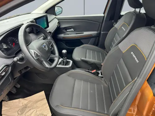 Dacia Sandero TCe 90 Stepway Confort - Photo 9