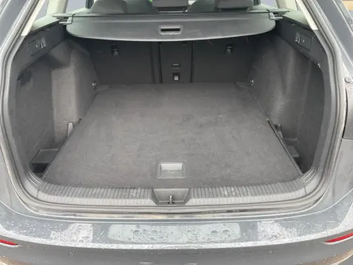 Volkswagen Golf Golf SW 2.0 TDI SCR 150 DSG7 Style - Photo 18