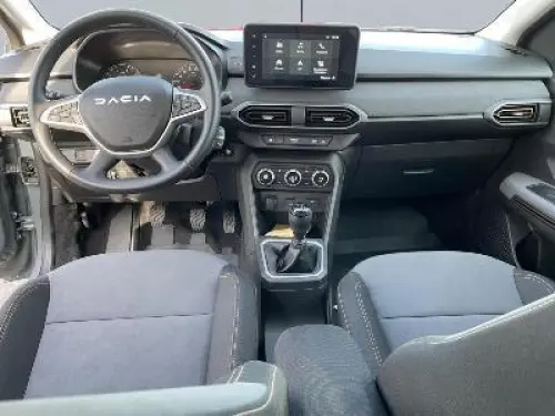 Dacia Jogger TCe 110 7 places GSR2 Extreme - Photo 11