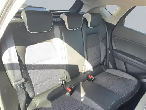 Renault Captur E-Tech full hybrid 145 Techno - Photo 17
