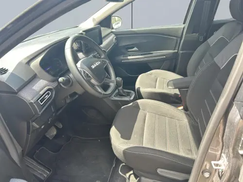 Dacia Jogger Hybrid 140 5 places Extreme - Photo 9
