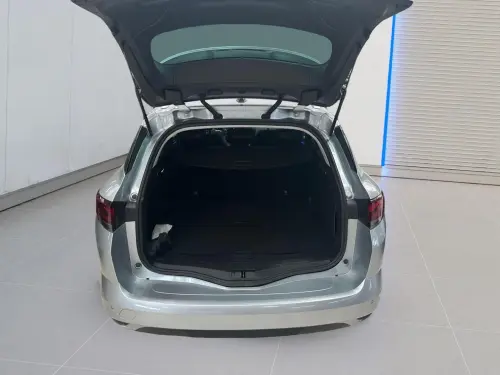 Renault Megane estate Megane IV Estate Blue dCi 115 EDC Techno - Photo 18