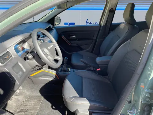 Dacia Duster ECO-G 100 4x2 Extreme - Photo 9