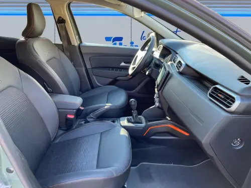 Dacia Duster ECO-G 100 4x2 Extreme - Photo 16